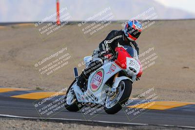 media/Oct-03-2022-Moto Forza (Mon) [[5f077a3730]]/Intermediate Group/Session 5 (Turn 12)/